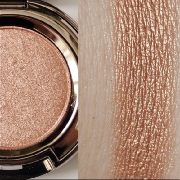 Urban Decay eyeshadow 👀 ✨Color: CHOPPER✨ - Picture 4 of 8
